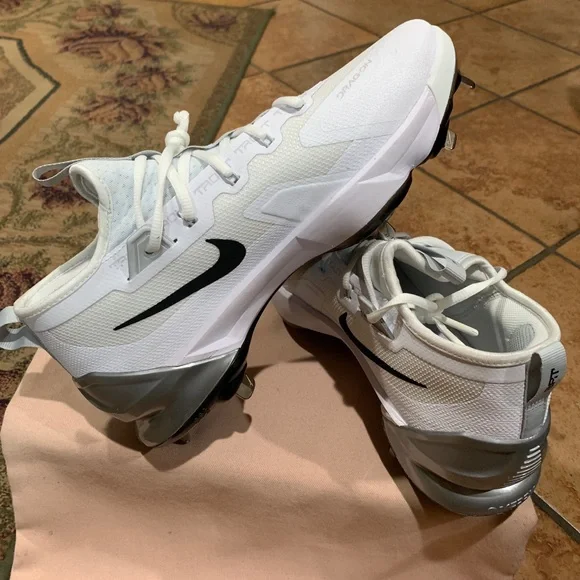 Nike Mens Force Zoom Trout 9 Elite Baseball Cleats